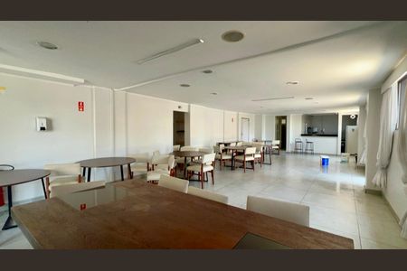 Apartamento à venda com 73m², 2 quartos e sem vagaSalão de Festas