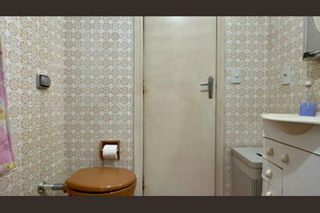 Apartamento à venda com 73m², 2 quartos e sem vagaBanheiro