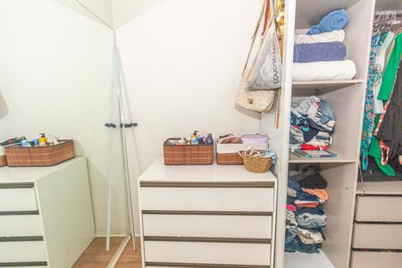 Casa para alugar com 600m², 4 quartos e 1 vagaCloset da suíte