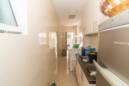 Casa para alugar com 600m², 4 quartos e 1 vagaÁrea de Serviço