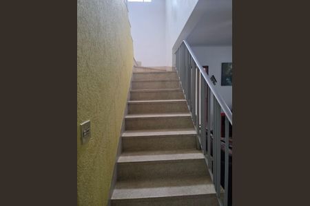 Casa à venda com 320m², 3 quartos e 2 vagasCorredor