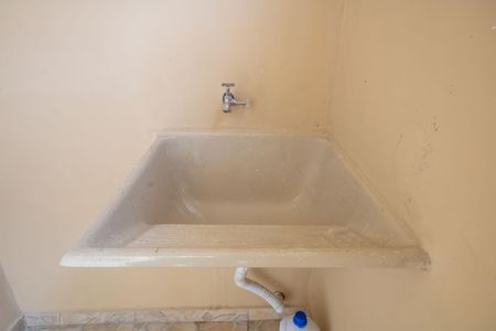 Área de Serviço de casa à venda com 3 quartos, 210m² em Jaguaribe, Osasco