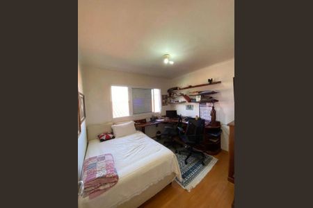 Casa à venda com 4 quartos, 139m² em Parque Jabaquara, São Paulo