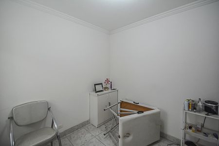 Casa à venda com 206m², 3 quartos e 6 vagasQuarto de Serviço