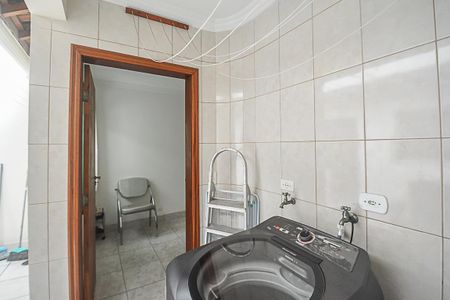 Casa à venda com 206m², 3 quartos e 6 vagasÁrea de Serviço