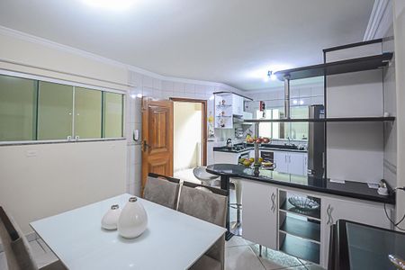 Casa à venda com 206m², 3 quartos e 6 vagas Casa à venda com 206m², 3 quartos e 6 vagasCozinha