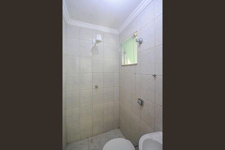 Casa à venda com 206m², 3 quartos e 6 vagasBanheiro de serviço