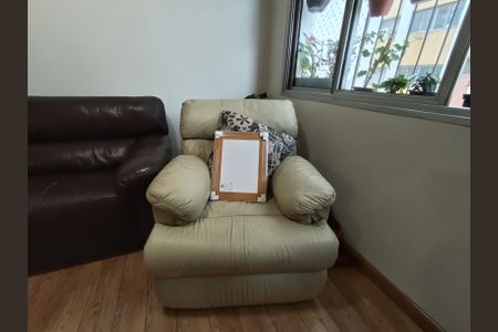 Apartamento à venda com 90m², 3 quartos e 1 vagaSala