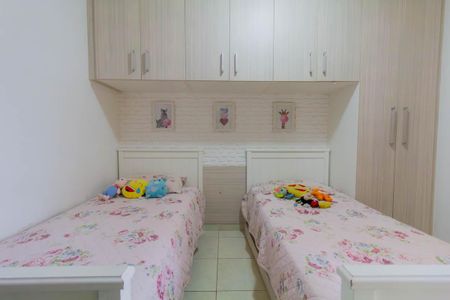 Casa à venda com 150m², 3 quartos e 3 vagas Casa à venda com 150m², 3 quartos e 3 vagasSuíte 2