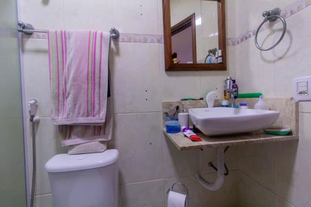 Casa à venda com 150m², 3 quartos e 3 vagas Casa à venda com 150m², 3 quartos e 3 vagasBanheiro da Suíte 1