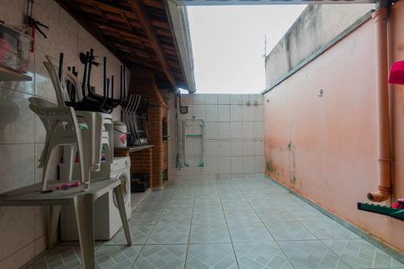 Casa à venda com 150m², 3 quartos e 3 vagas Casa à venda com 150m², 3 quartos e 3 vagasÁrea de Serviço