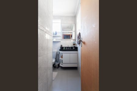 Apartamento à venda com 180m², 4 quartos e 3 vagas Apartamento à venda com 180m², 4 quartos e 3 vagasBanheiro Social