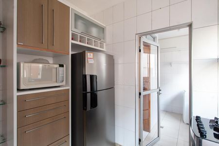 Apartamento à venda com 180m², 4 quartos e 3 vagas Apartamento à venda com 180m², 4 quartos e 3 vagasCozinha