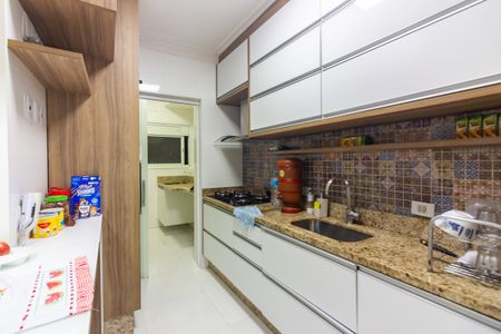 Apartamento à venda com 104m², 3 quartos e 2 vagas Apartamento à venda com 104m², 3 quartos e 2 vagasCozinha