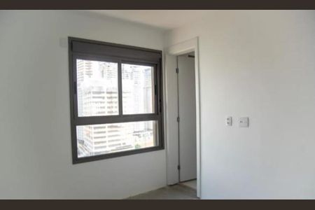 Foto 04 de apartamento à venda com 2 quartos, 75m² em Itaim Bibi, São Paulo