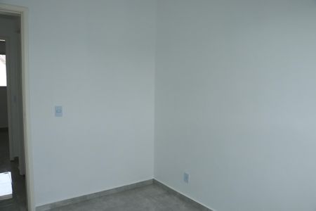 Quarto 2 de apartamento para alugar com 2 quartos, 47m² em Jardim Sandra, Cotia