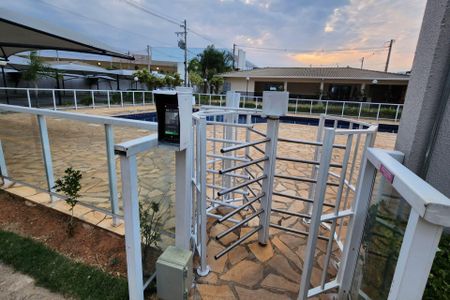 Apartamento para alugar com 52m², 2 quartos e 1 vaga Apartamento para alugar com 52m², 2 quartos e 1 vagaÁrea comum - Piscina