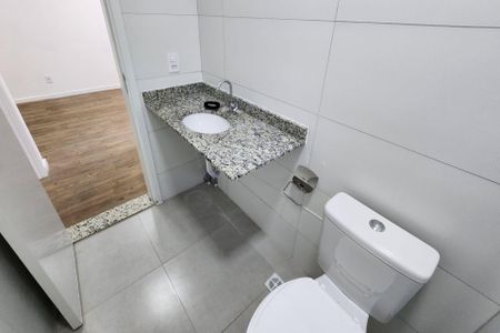 Apartamento para alugar com 52m², 2 quartos e 1 vaga Apartamento para alugar com 52m², 2 quartos e 1 vagaBanheiro
