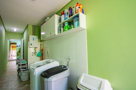 Casa à venda com 226m², 4 quartos e 4 vagasÁrea de serviço