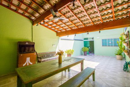 Casa à venda com 226m², 4 quartos e 4 vagasEspaço gourmet