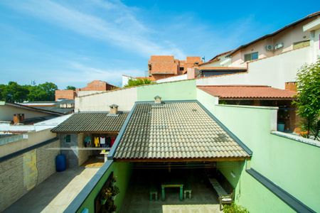 Casa à venda com 226m², 4 quartos e 4 vagasVista do quarto 3