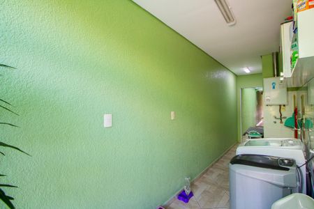 Casa à venda com 226m², 4 quartos e 4 vagasÁrea de serviço