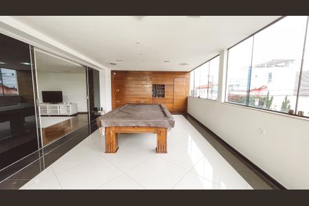 Varanda de casa à venda com 5 quartos, 500m² em Jardim das Laranjeiras, São Paulo