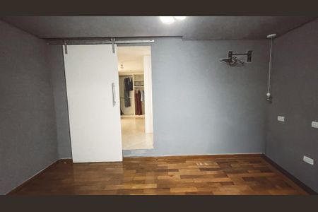 Casa à venda com 500m², 5 quartos e 5 vagasQuarto 2