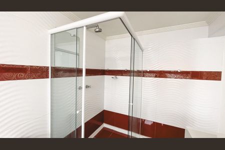 Casa à venda com 500m², 5 quartos e 5 vagasBanheiro da Suíte 3