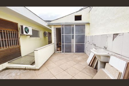 Casa à venda com 500m², 5 quartos e 5 vagasÁrea de Serviço