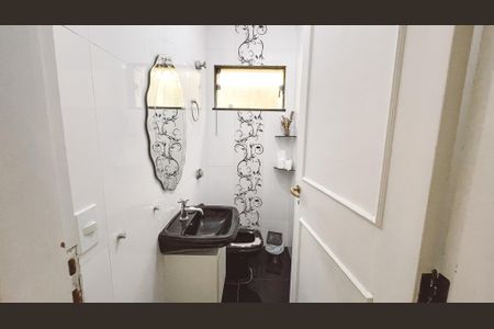 Casa à venda com 500m², 5 quartos e 5 vagasLavabo