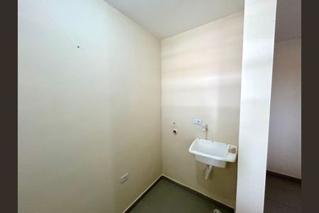Studio para alugar com 35m², 1 quarto e sem vaga Studio para alugar com 35m², 1 quarto e sem vagaÁrea de Serviço