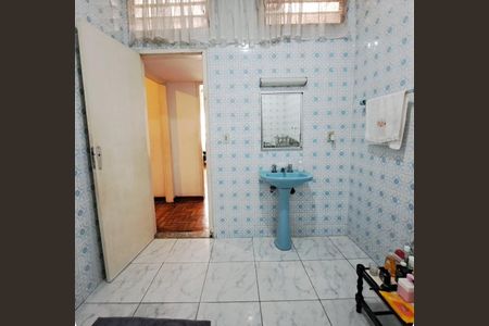 Casa à venda com 308m², 4 quartos e 5 vagasBanheiro