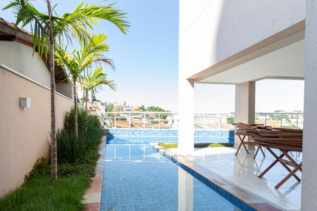 Apartamento à venda com 45m², 2 quartos e 1 vagaÁrea comum - Piscina