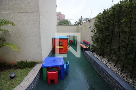 Apartamento à venda com 149m², 2 quartos e 3 vagas Apartamento à venda com 149m², 2 quartos e 3 vagasÁrea comum - Playground