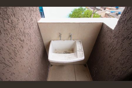 Casa para alugar com 50m², 1 quarto e sem vagaÁrea de Serviço