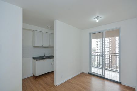 Sala de apartamento à venda com 2 quartos, 46m² em Jardim Santo Antoninho, São Paulo