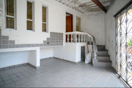 Casa à venda com 160m², 3 quartos e 2 vagasGaragem