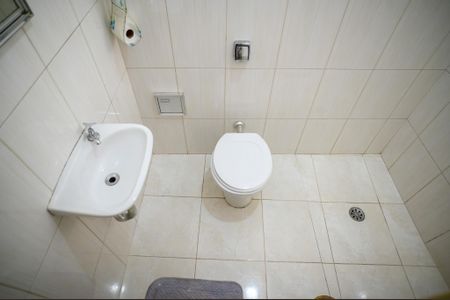 Casa à venda com 160m², 3 quartos e 2 vagasBanheiro da Suíte