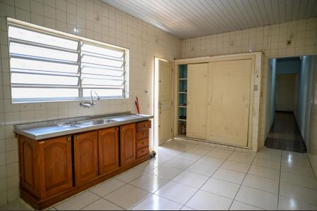 Casa à venda com 160m², 3 quartos e 2 vagasCozinha