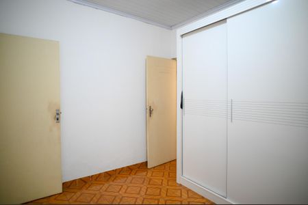 Casa à venda com 160m², 3 quartos e 2 vagasSuíte