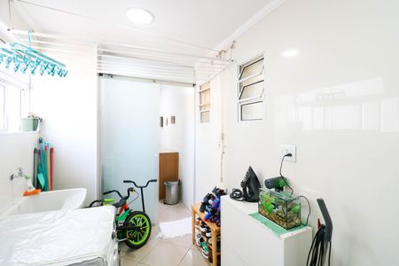 Apartamento à venda com 76m², 2 quartos e 1 vaga