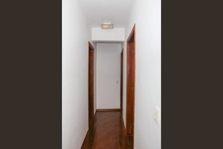 Apartamento à venda com 75m², 2 quartos e 1 vagaCorredor