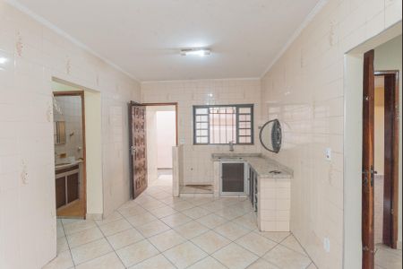 Casa à venda com 175m², 2 quartos e sem vaga Casa à venda com 175m², 2 quartos e sem vaga Cozinha