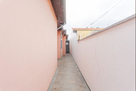 Casa à venda com 175m², 2 quartos e sem vaga Casa à venda com 175m², 2 quartos e sem vagaQuintal