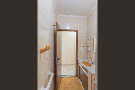 Casa à venda com 175m², 2 quartos e sem vaga Casa à venda com 175m², 2 quartos e sem vagaBanheiro