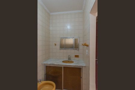 Casa à venda com 175m², 2 quartos e sem vaga Casa à venda com 175m², 2 quartos e sem vagaBanheiro da Suíte