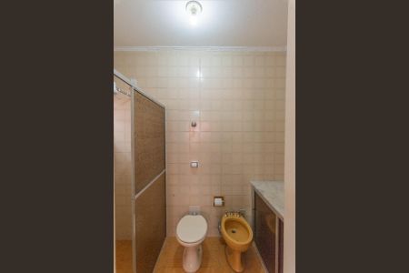 Casa à venda com 175m², 2 quartos e sem vaga Casa à venda com 175m², 2 quartos e sem vagaBanheiro da Suíte