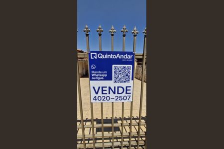 Casa à venda com 790m², 4 quartos e 3 vagasPlaca