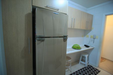 Apartamento à venda com 76m², 3 quartos e 2 vagas Apartamento à venda com 76m², 3 quartos e 2 vagasCozinha